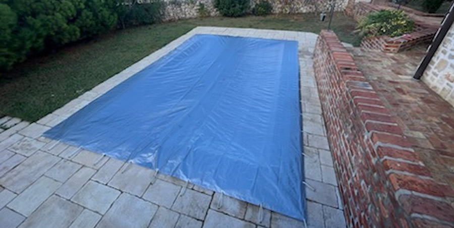 zelo lahka srebrna ponjava za bazen